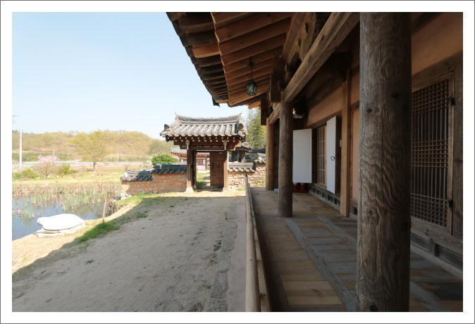 Yeongcheon Gwiae Traditional House מראה חיצוני תמונה