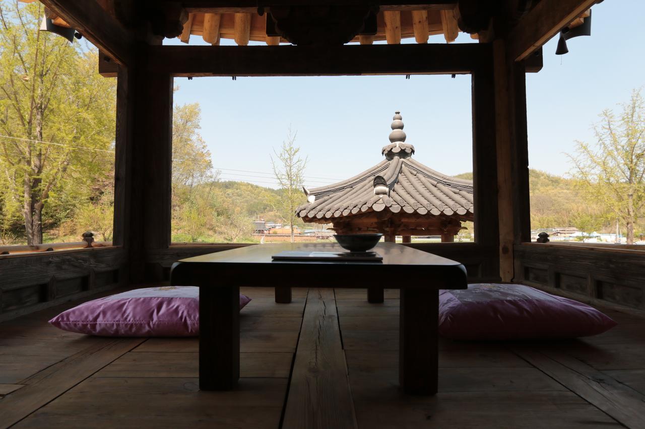 Yeongcheon Gwiae Traditional House מראה חיצוני תמונה