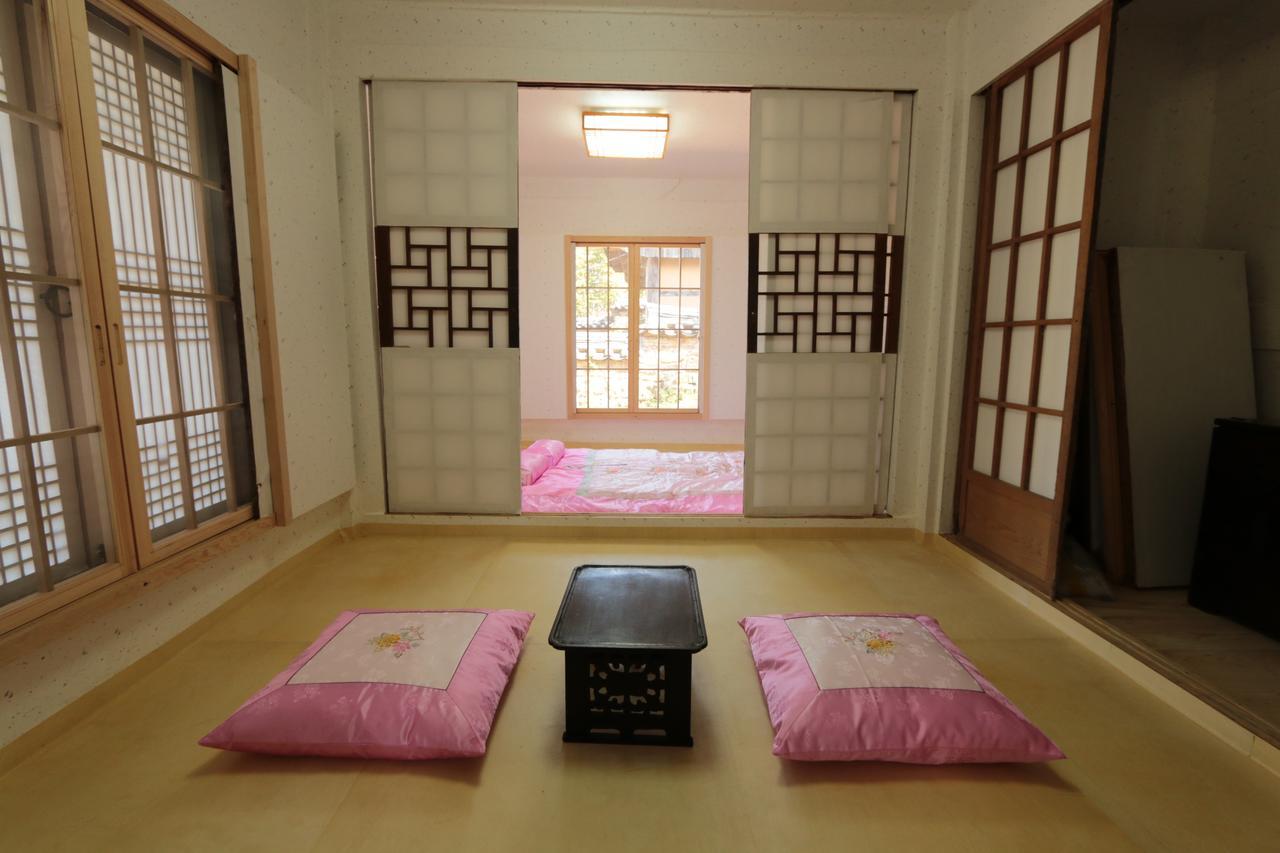 Yeongcheon Gwiae Traditional House מראה חיצוני תמונה